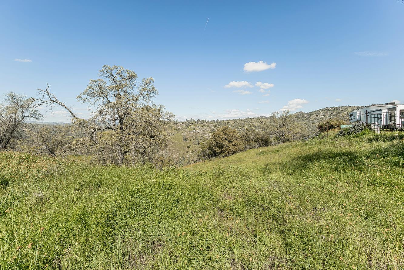 49760 Fine Gold Dr, Friant, CA 93626