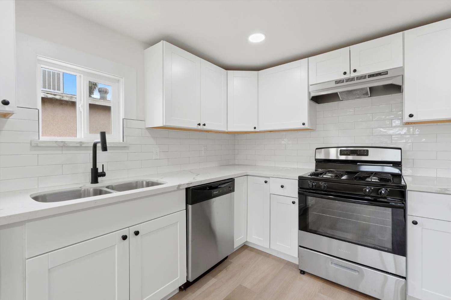 4629 E Alta Ave, Fresno, CA 93702