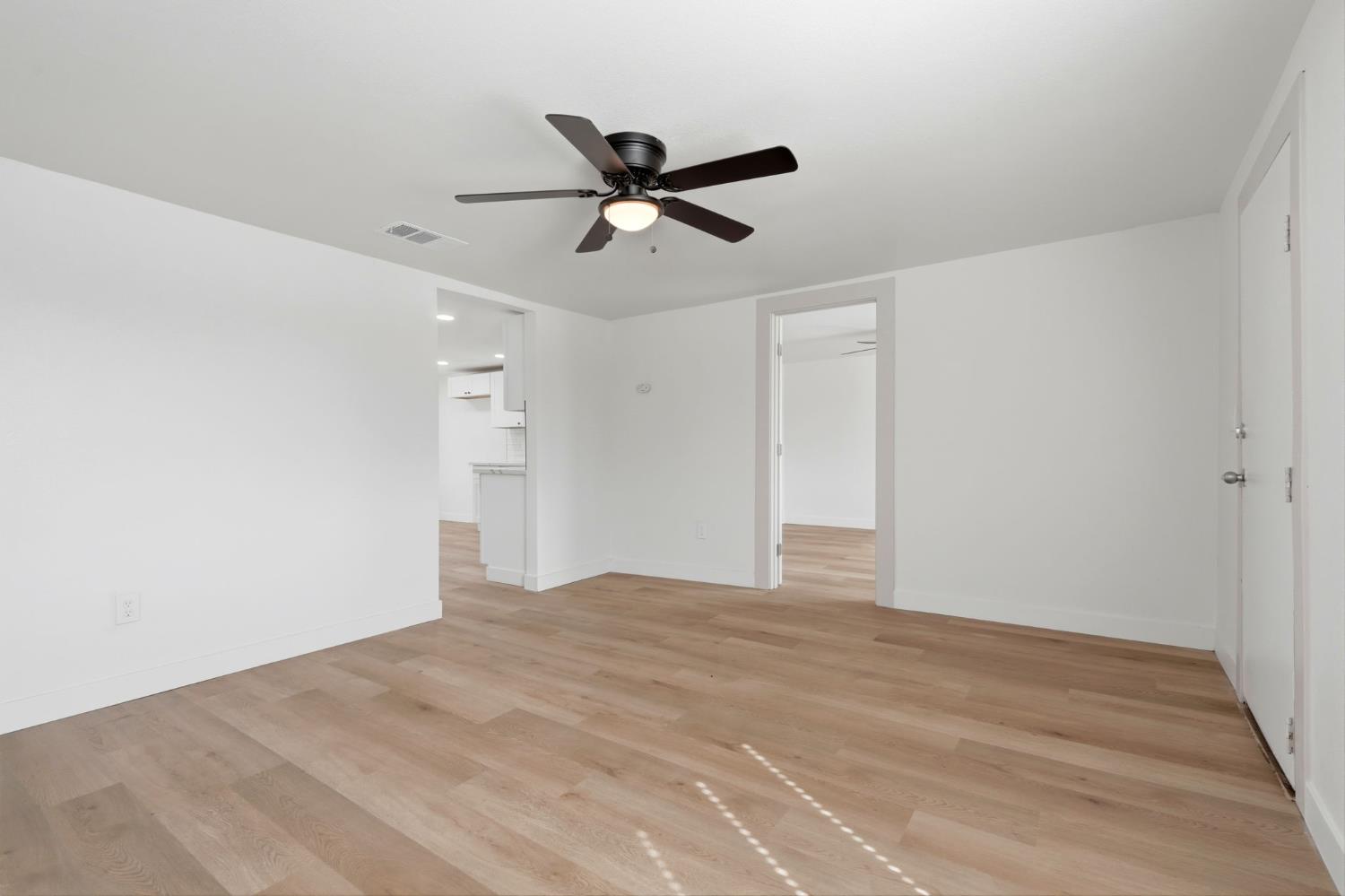 4629 E Alta Ave, Fresno, CA 93702