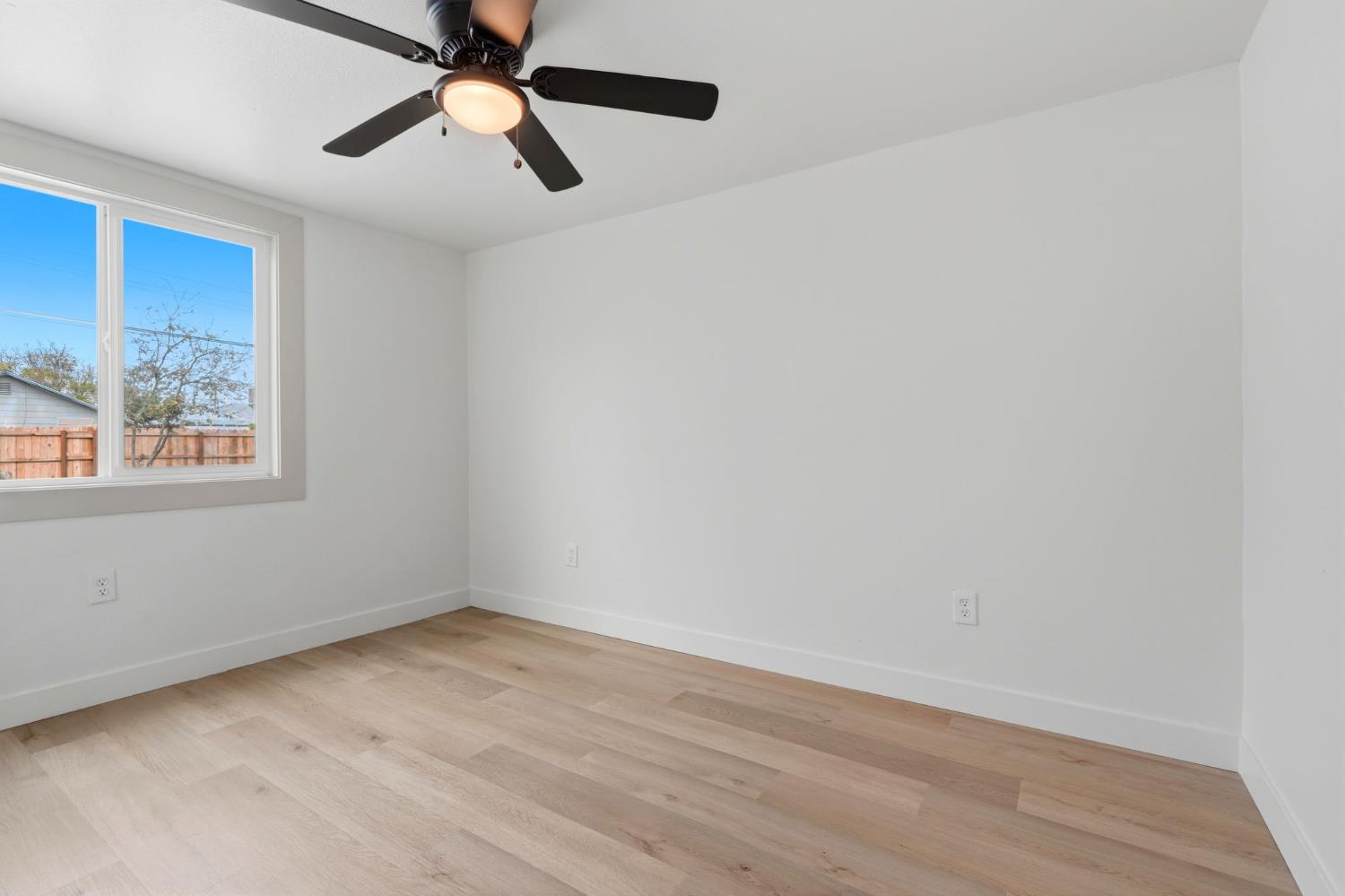 4629 E Alta Ave, Fresno, CA 93702