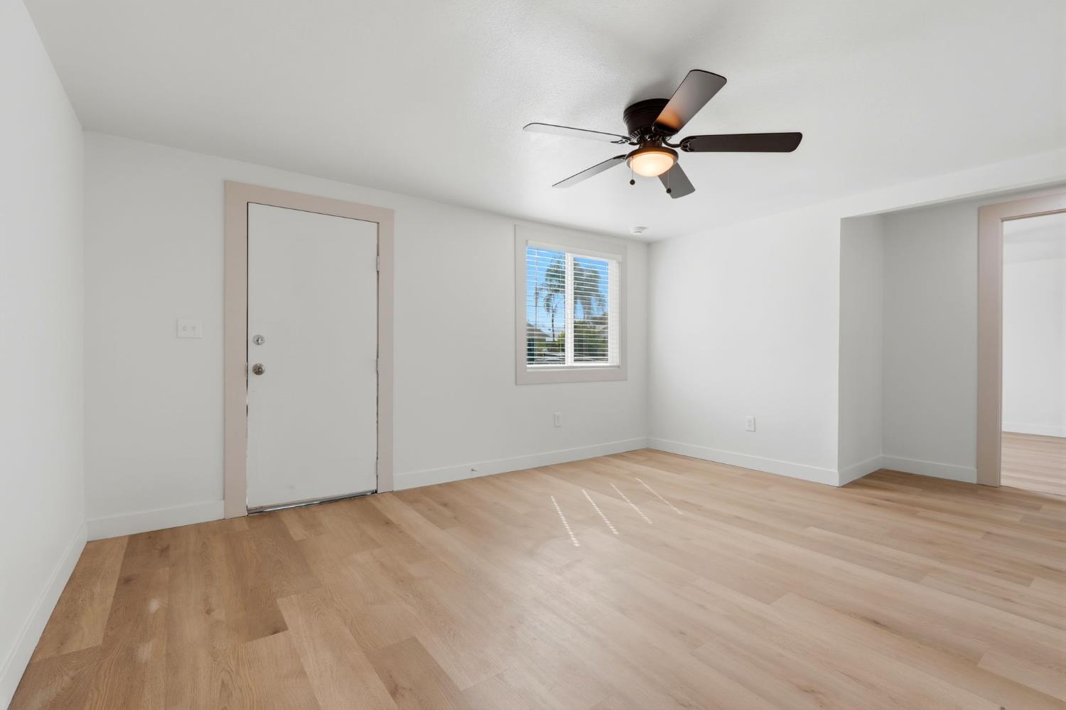 4629 E Alta Ave, Fresno, CA 93702