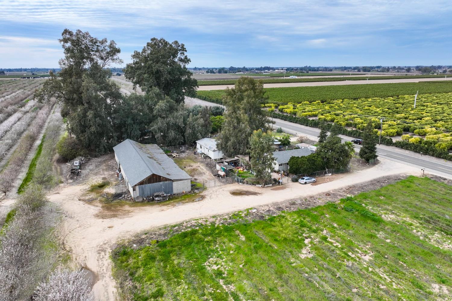 10847 E Belmont Ave, Sanger, CA 93657