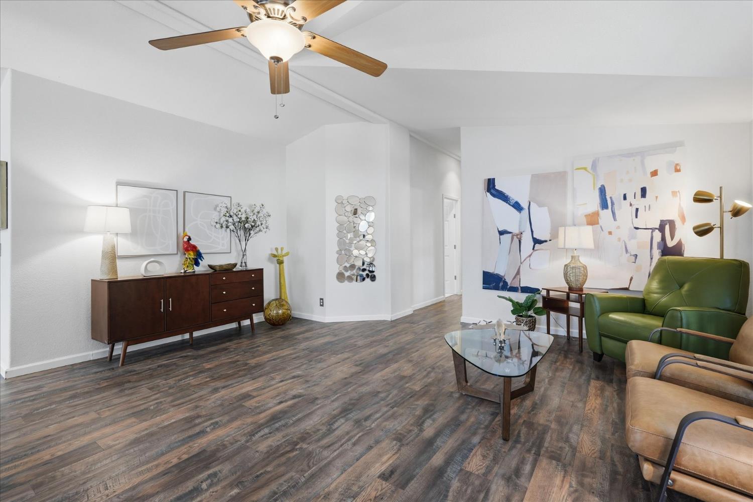 43555 Highway 41 #A-15, Oakhurst, CA 93644