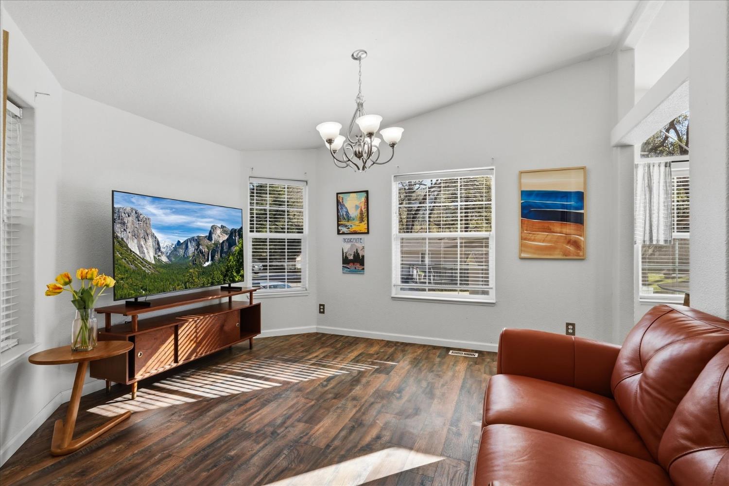 43555 Highway 41 #A-15, Oakhurst, CA 93644