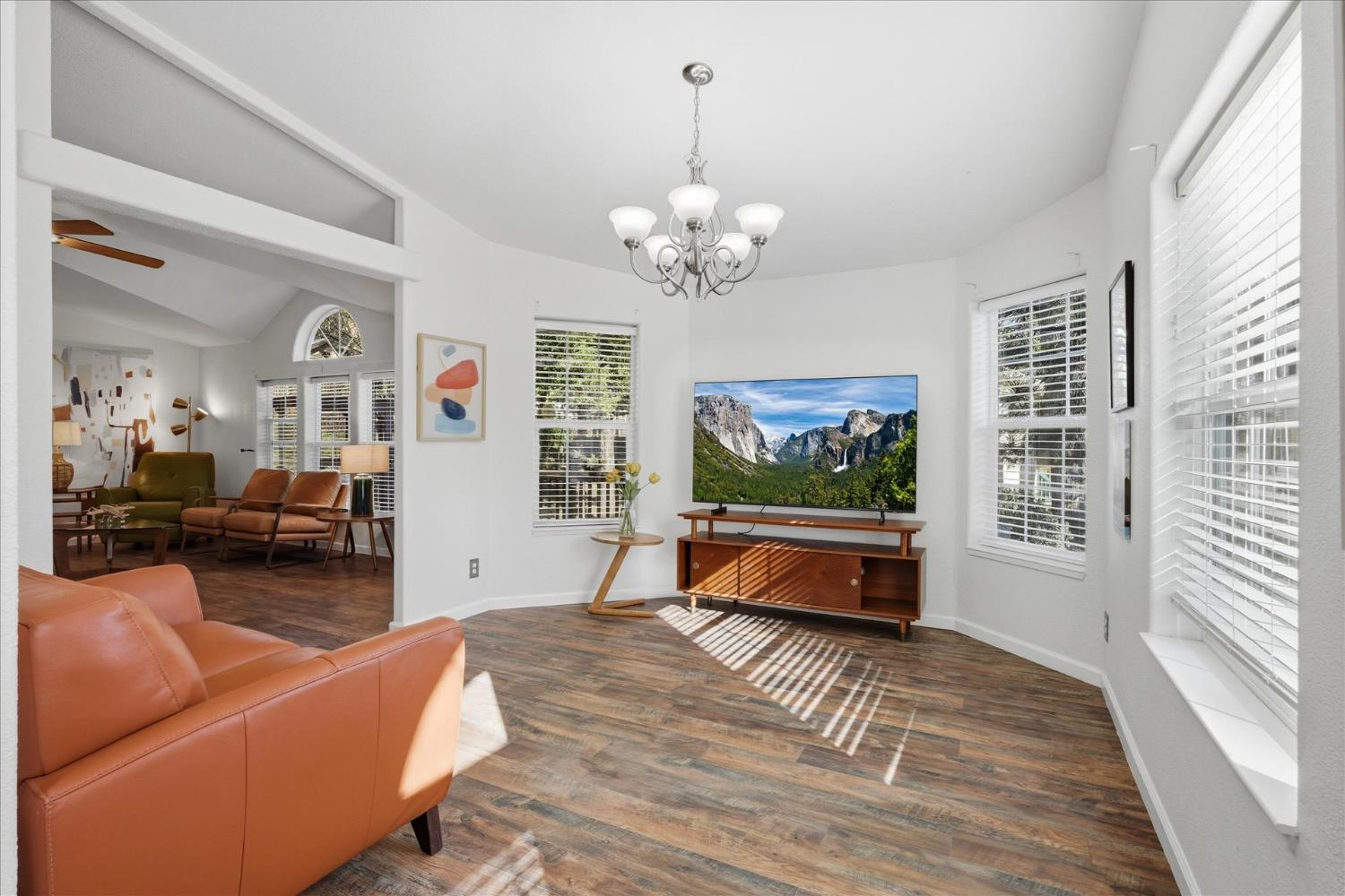 43555 Highway 41 #A-15, Oakhurst, CA 93644