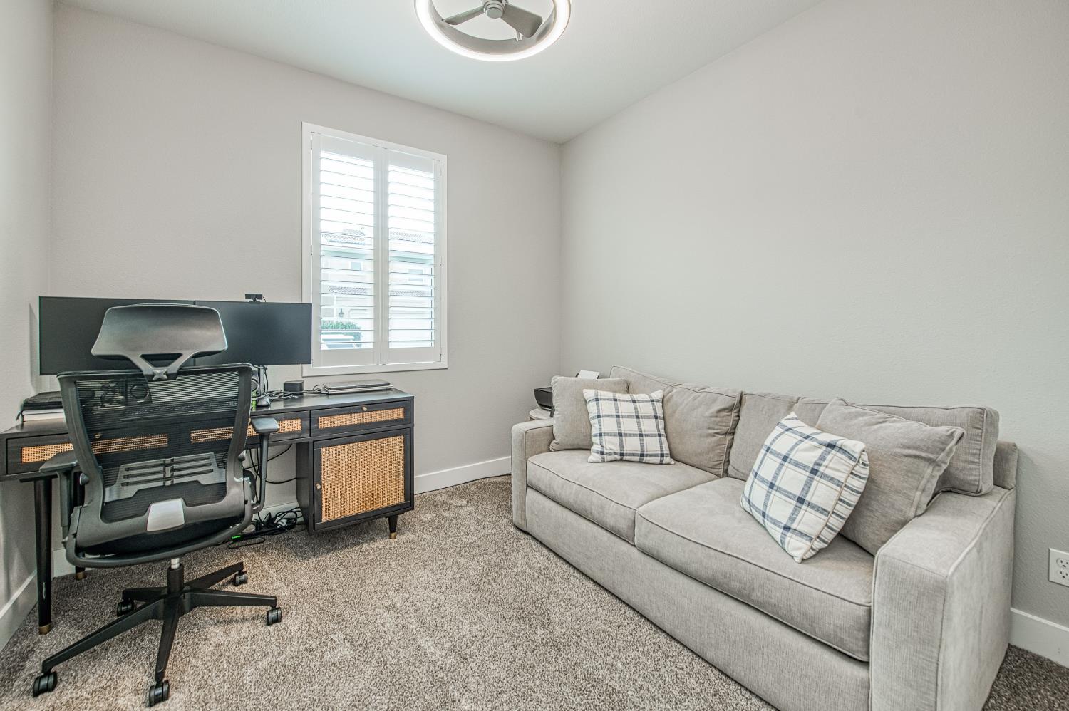 4435 Horizon Dr, Madera, CA 93636