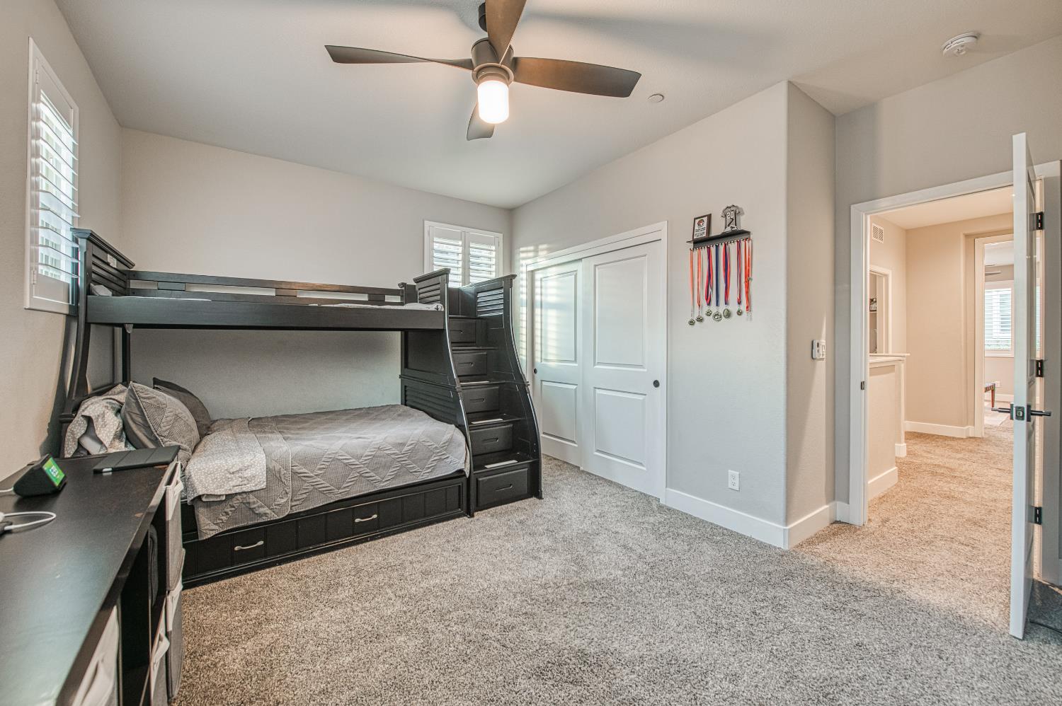 4435 Horizon Dr, Madera, CA 93636