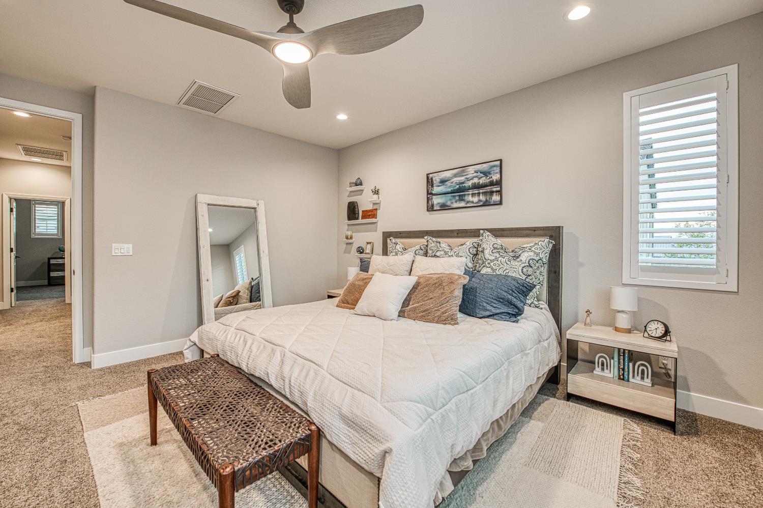 4435 Horizon Dr, Madera, CA 93636