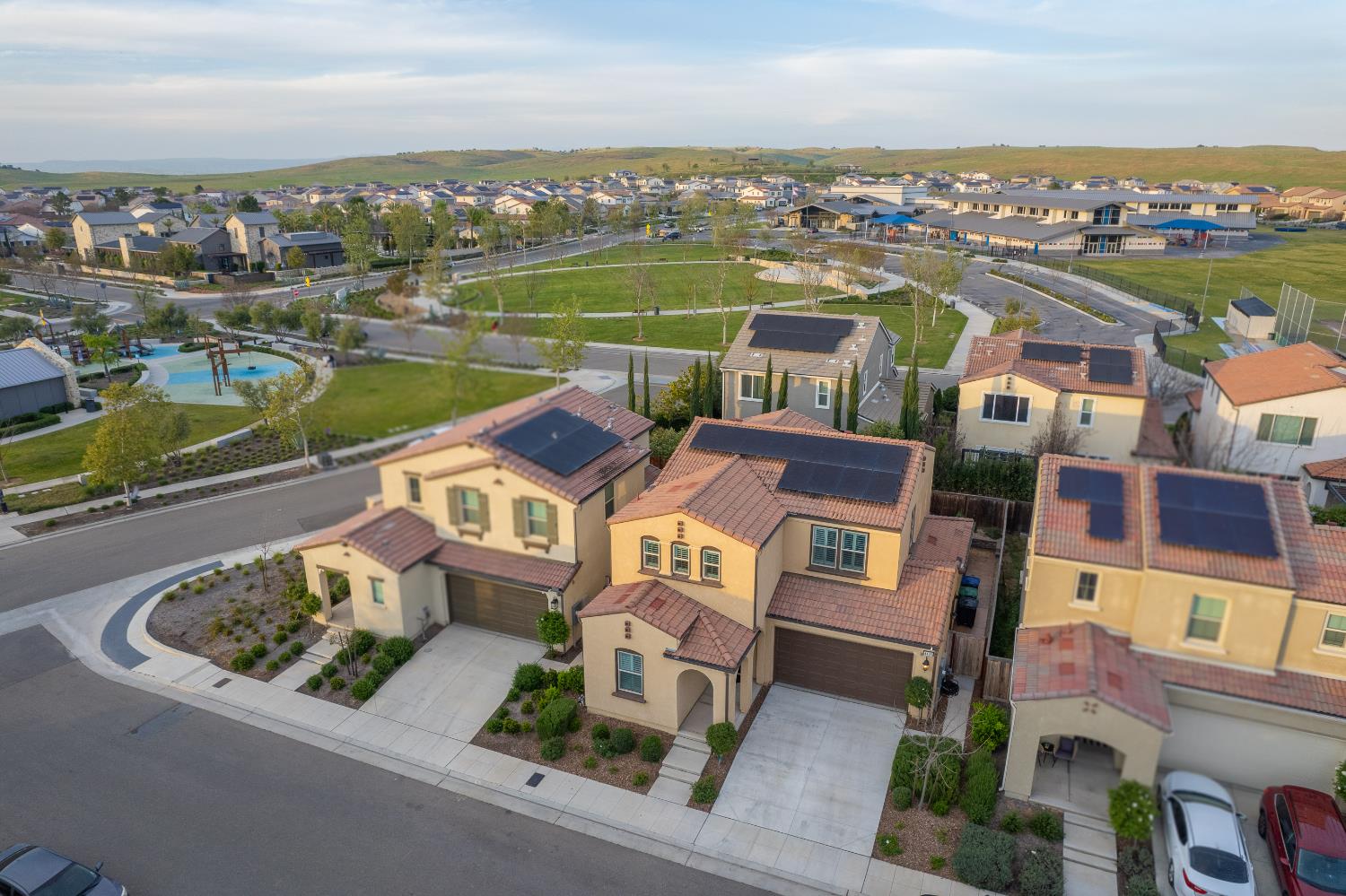 4435 Horizon Dr, Madera, CA 93636