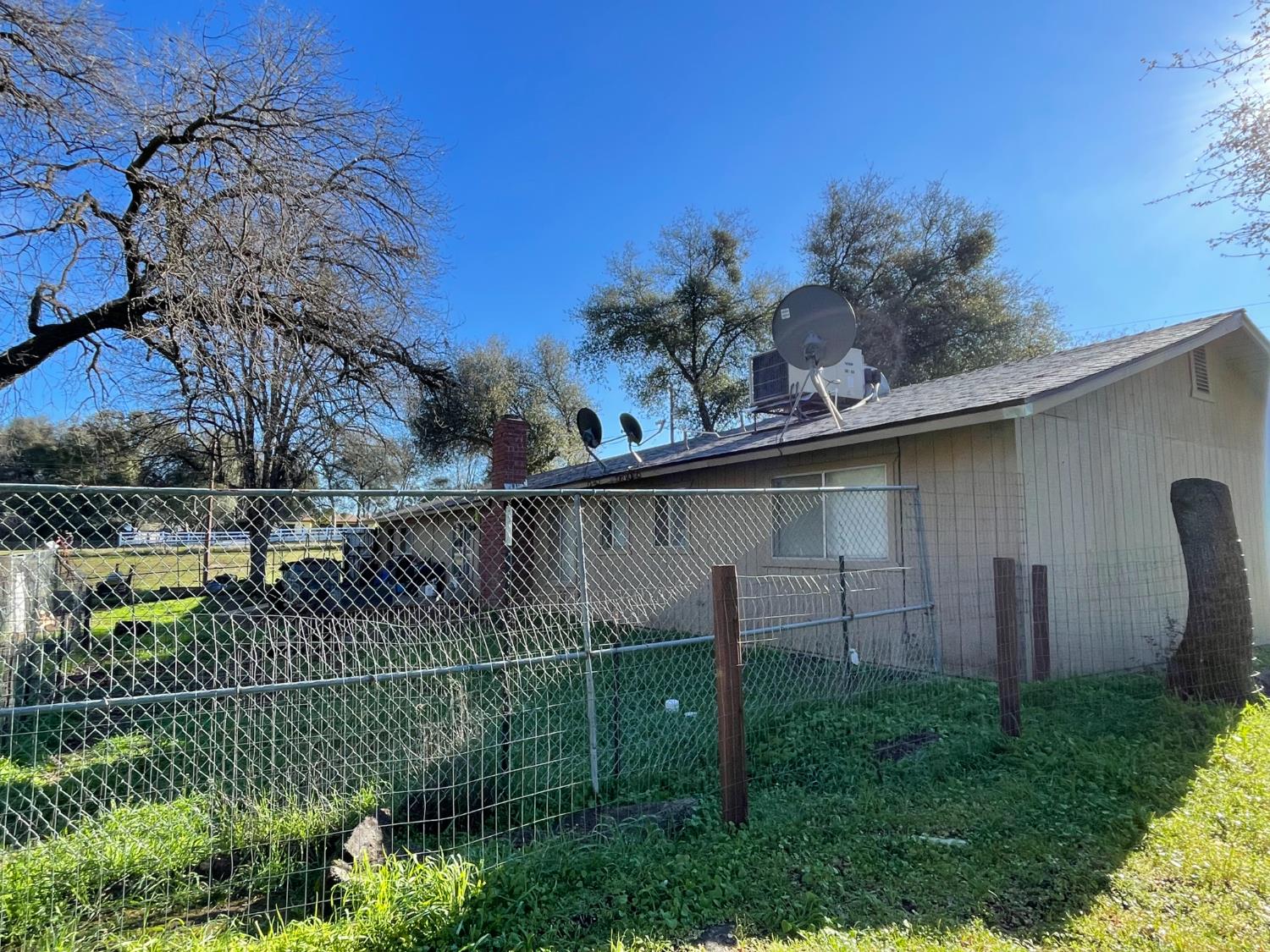 47945 Klamath Ave, Coarsegold, CA 93614