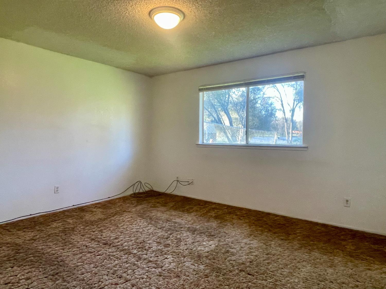 47945 Klamath Ave, Coarsegold, CA 93614