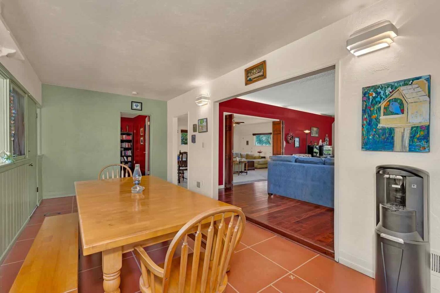 294 W San Bruno Ave, Fresno, CA 93704