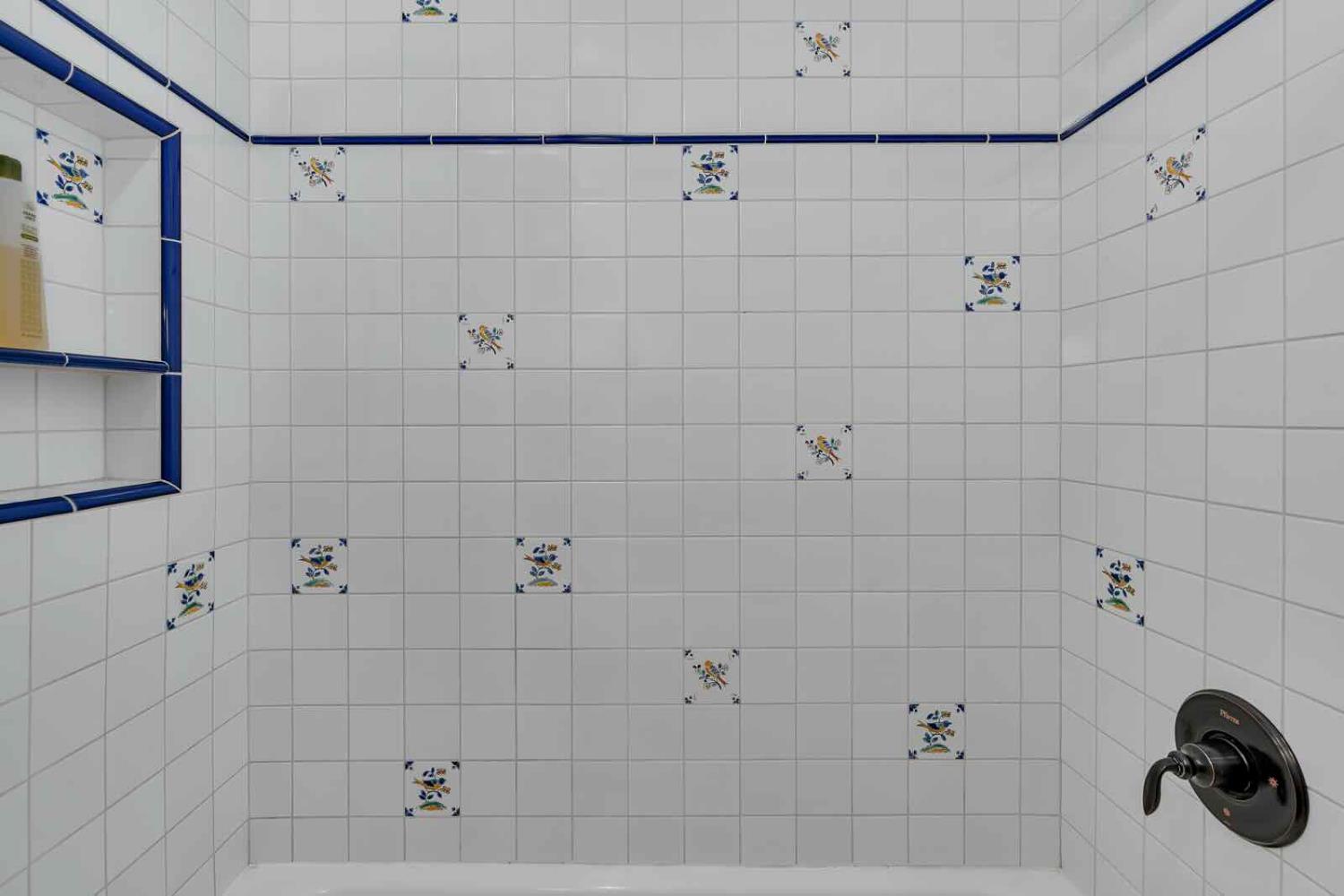 294 W San Bruno Ave, Fresno, CA 93704