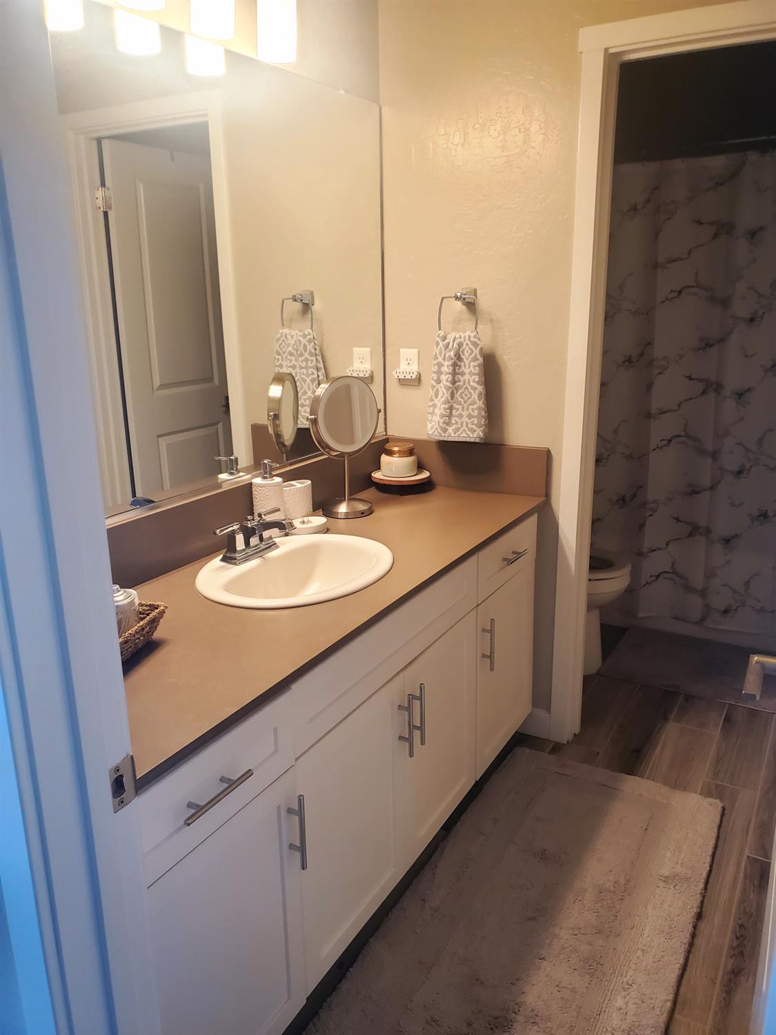 4219 N Reed Ave, Fresno, CA 93723