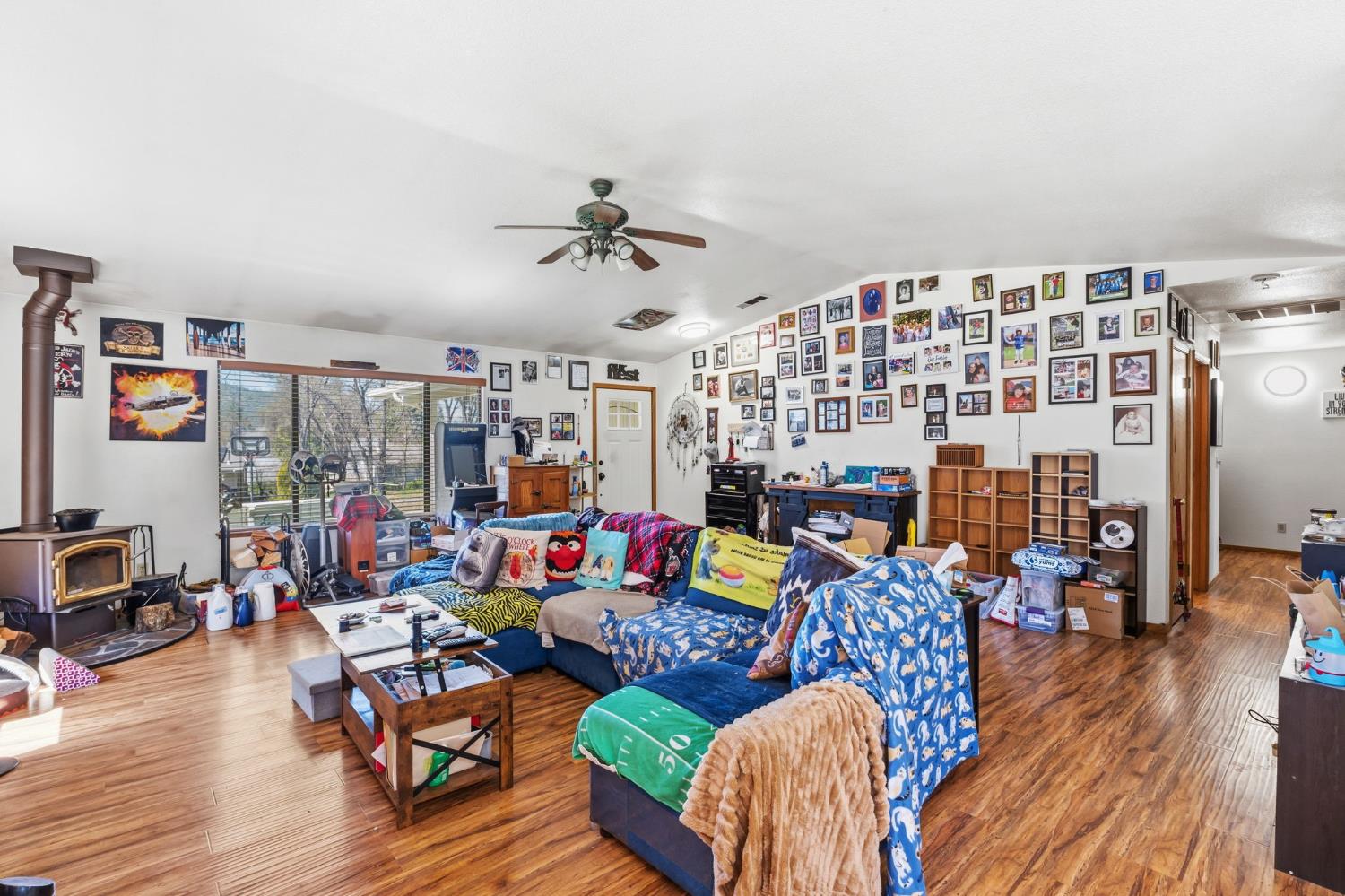 40875 Griffin Dr, Oakhurst, CA 93644