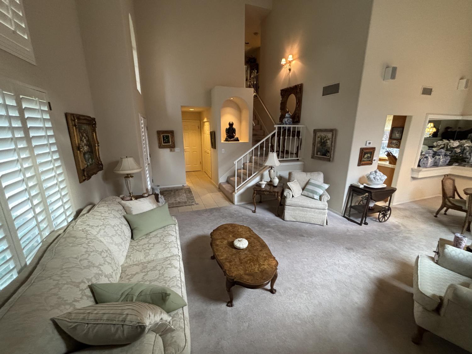 9066 N Red Lion Dr, Fresno, CA 93720