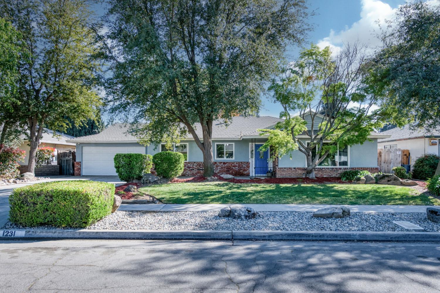 1231 W Fremont Ave, Fresno, CA 93711