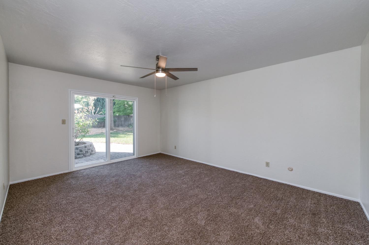 1231 W Fremont Ave, Fresno, CA 93711