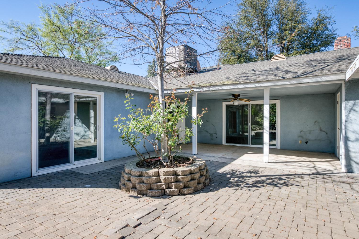 1231 W Fremont Ave, Fresno, CA 93711