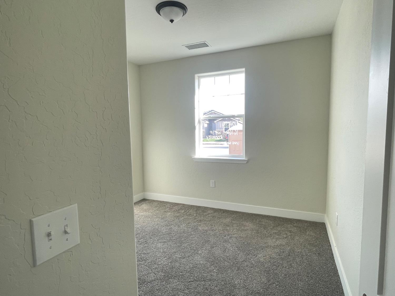 16162 West Monterey Avenue, Kerman, CA 93630