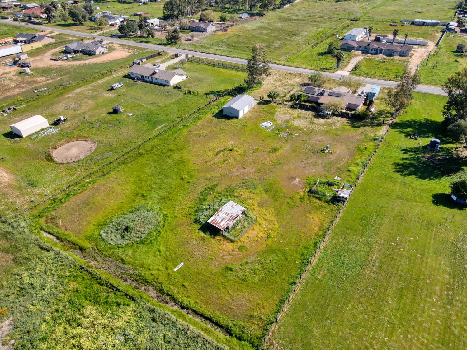 19650 Oakhill Rd, Madera, CA 93638