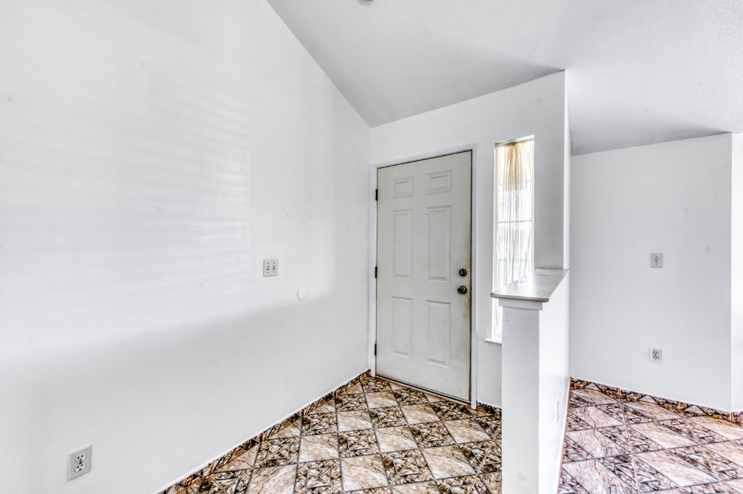 19650 Oakhill Rd, Madera, CA 93638