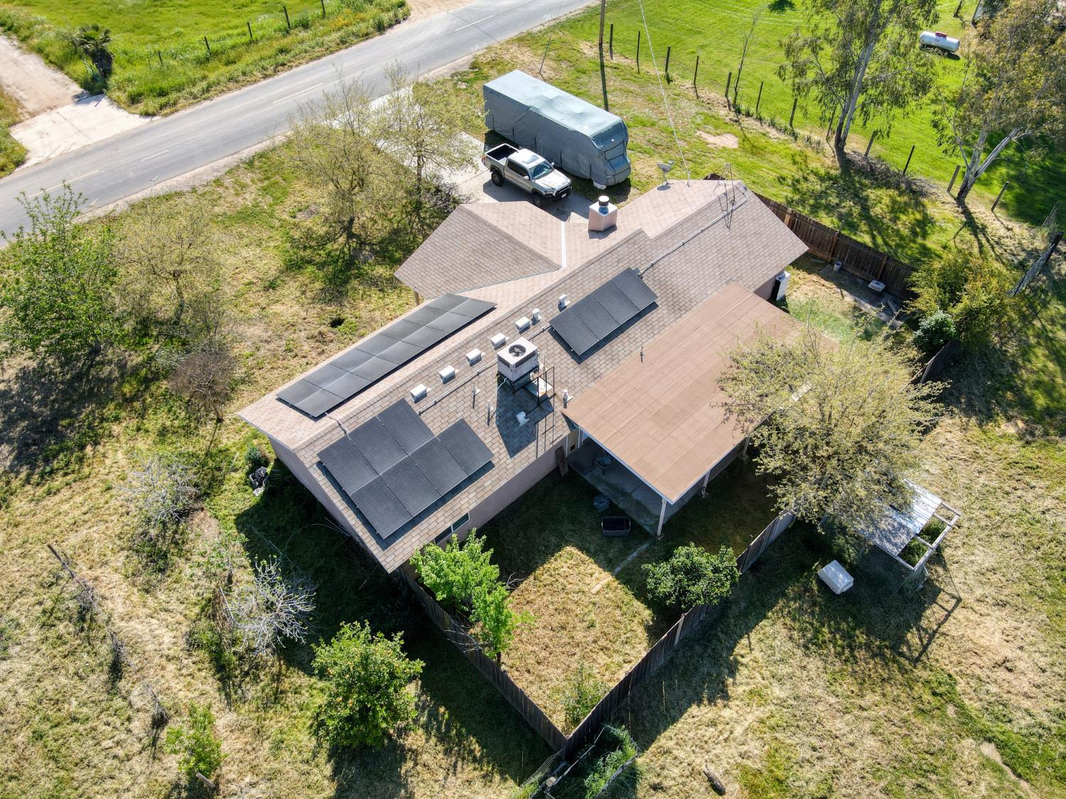 19650 Oakhill Rd, Madera, CA 93638