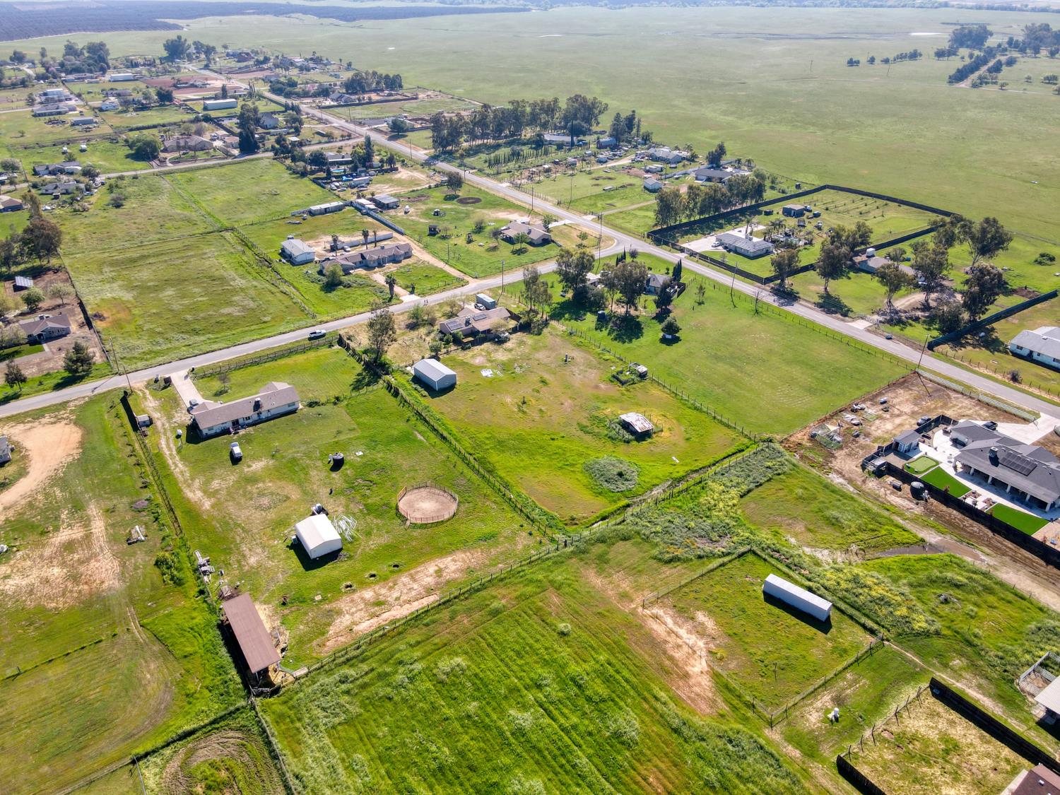 19650 Oakhill Rd, Madera, CA 93638