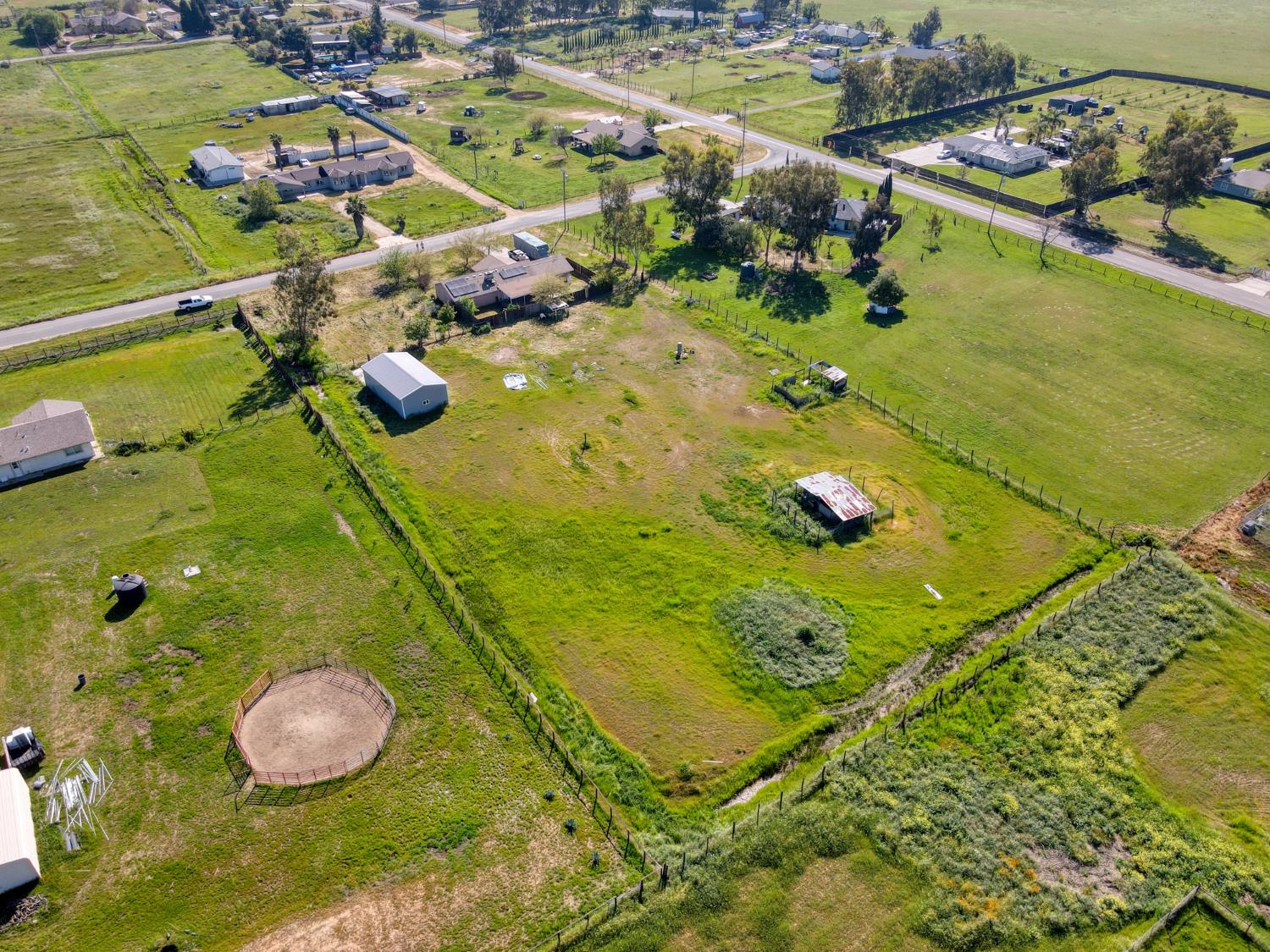 19650 Oakhill Rd, Madera, CA 93638