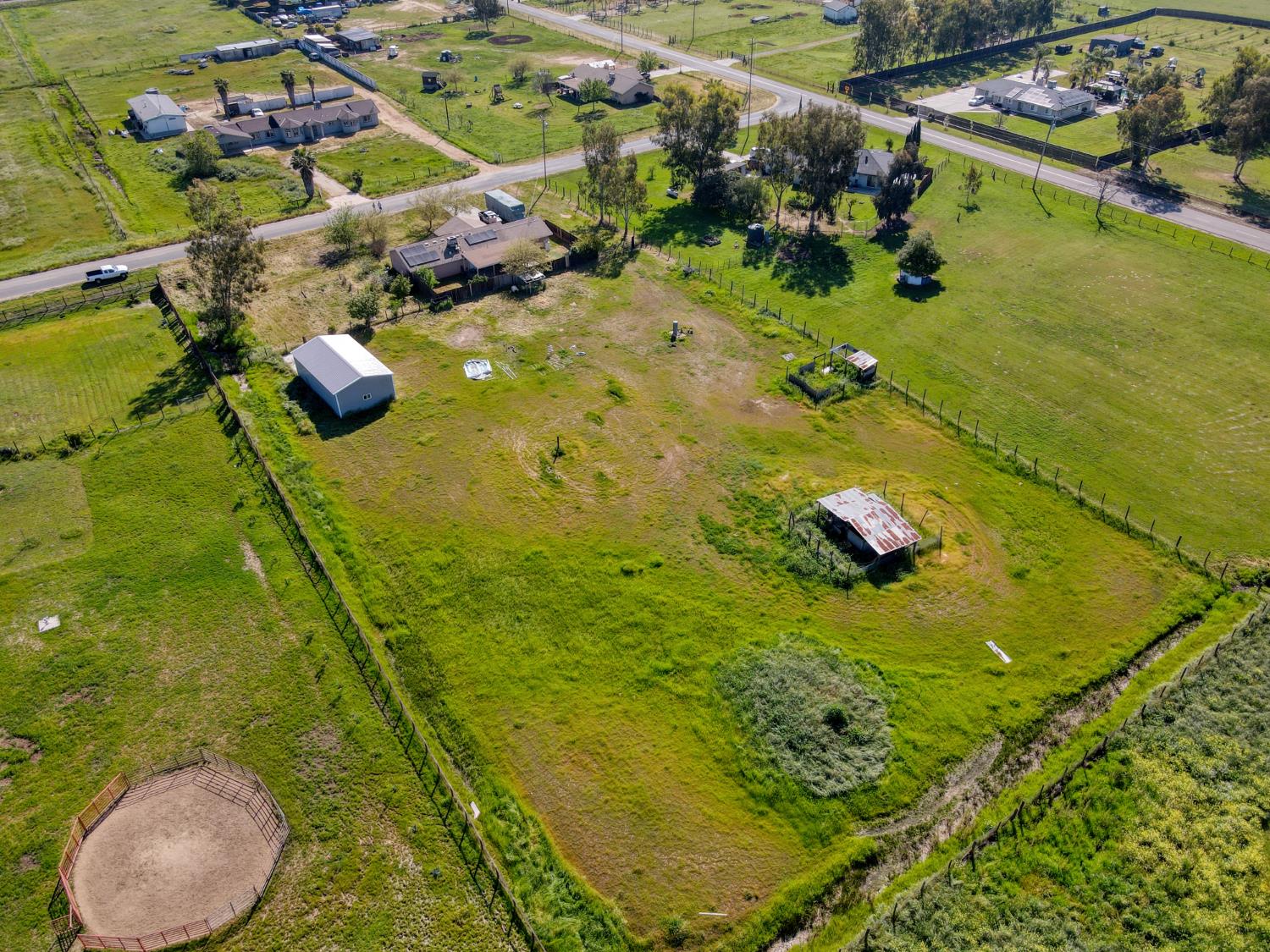 19650 Oakhill Rd, Madera, CA 93638