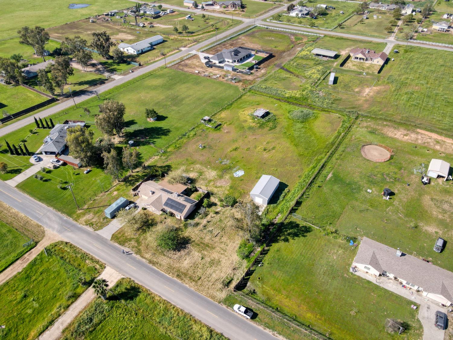 19650 Oakhill Rd, Madera, CA 93638