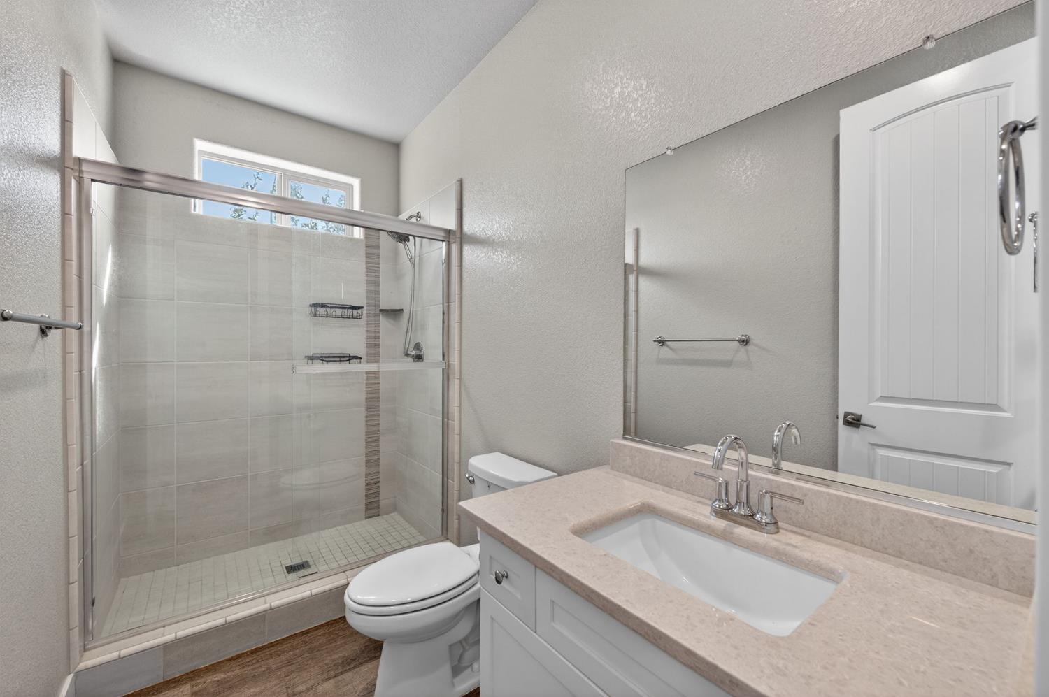 2997 Trenton Ave, Clovis, CA 93619