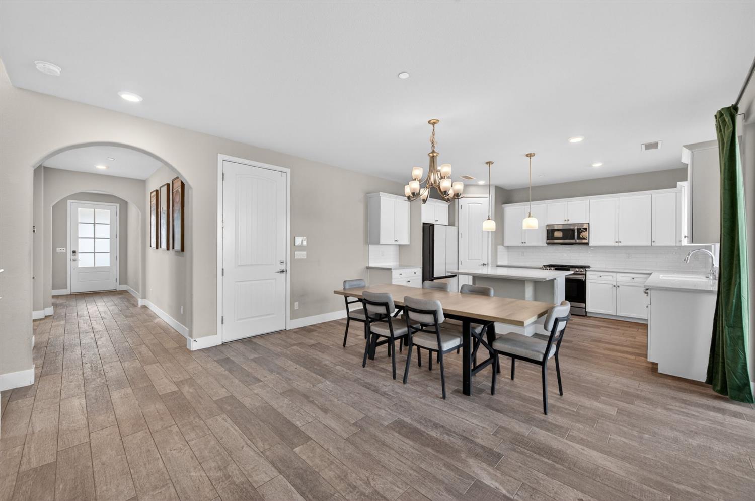 2997 Trenton Ave, Clovis, CA 93619