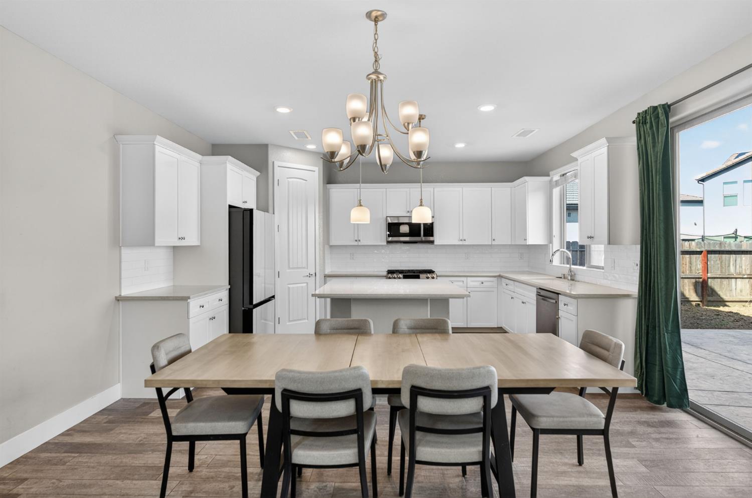 2997 Trenton Ave, Clovis, CA 93619