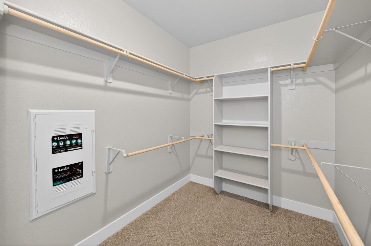 2997 Trenton Ave, Clovis, CA 93619