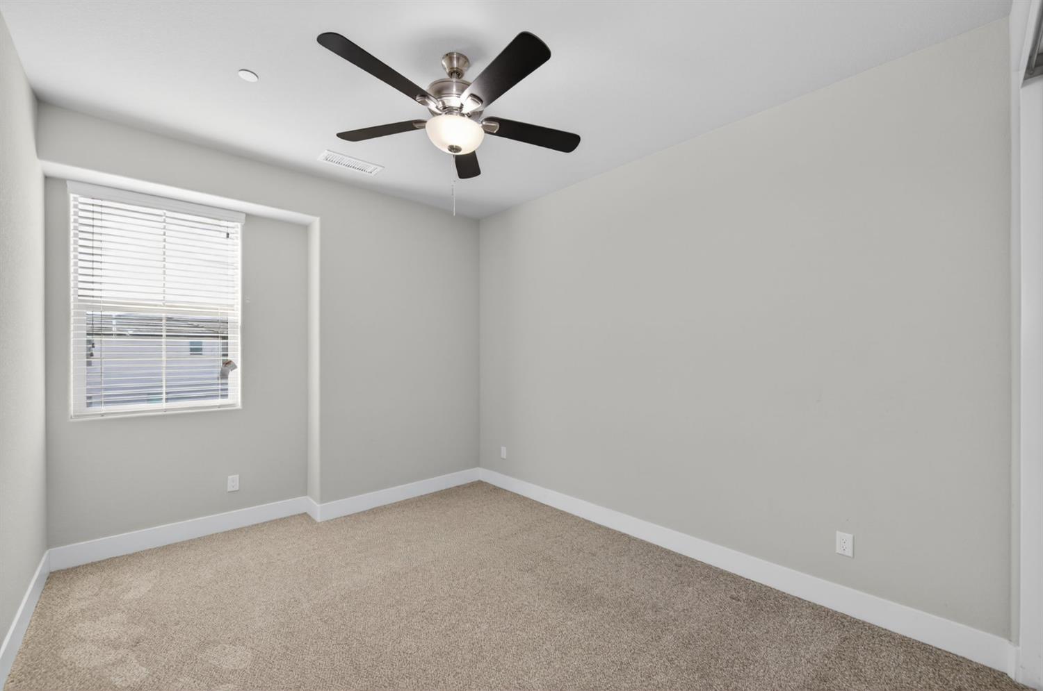 2997 Trenton Ave, Clovis, CA 93619