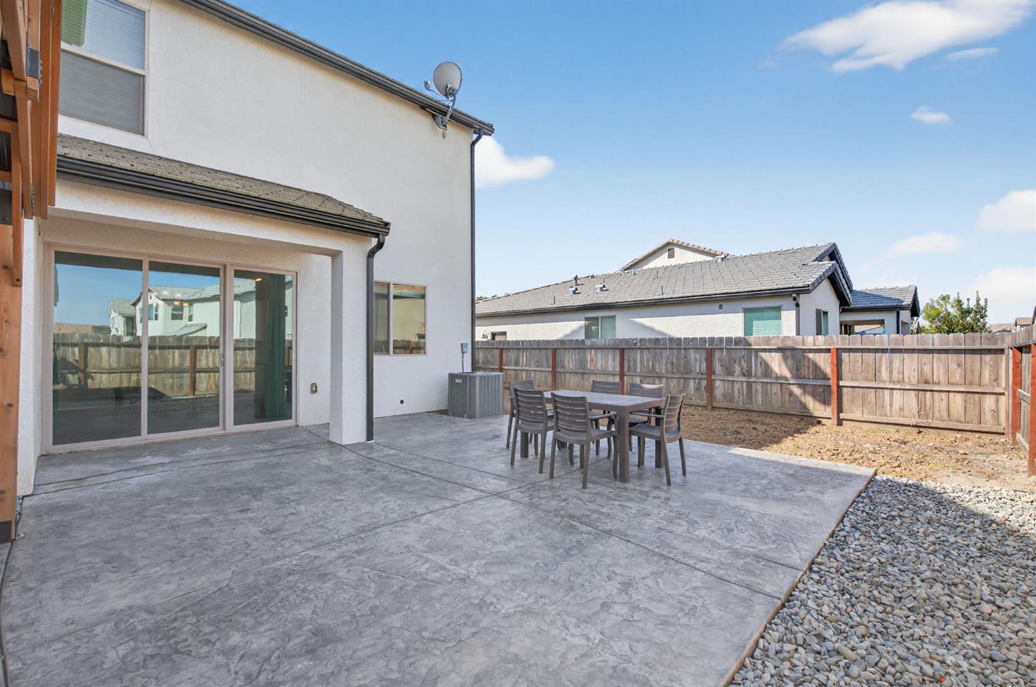 2997 Trenton Ave, Clovis, CA 93619