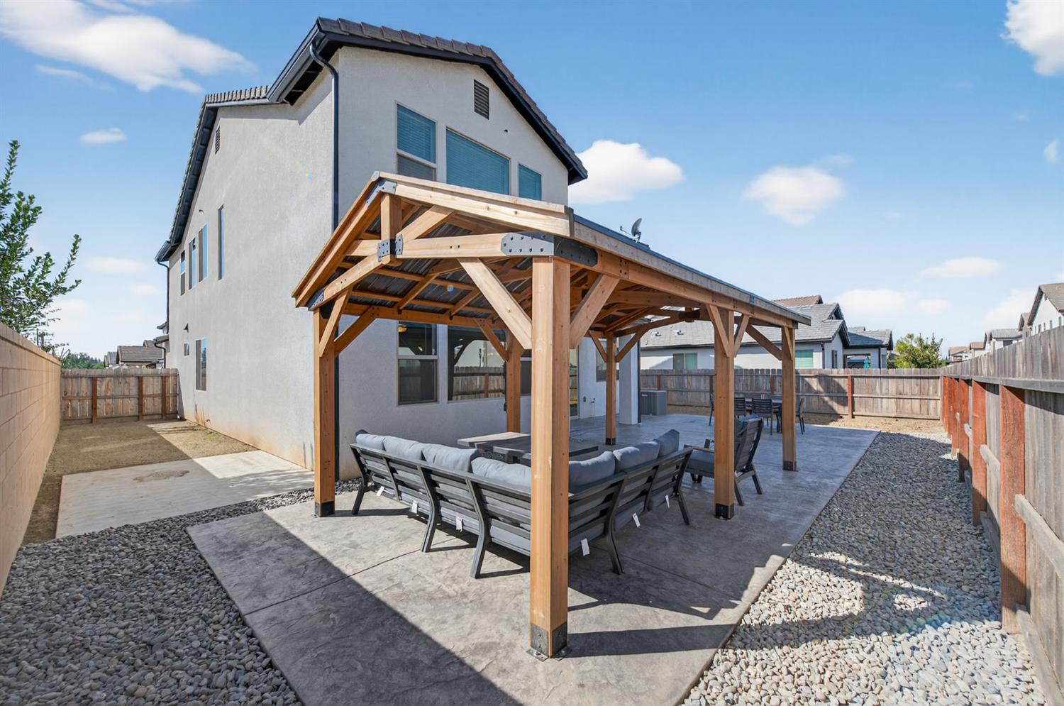 2997 Trenton Ave, Clovis, CA 93619