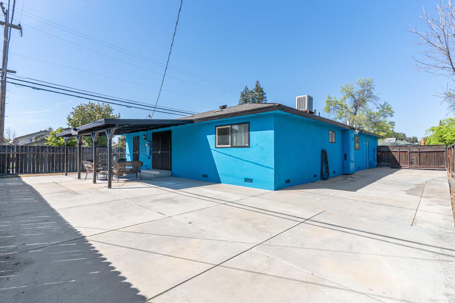 4706 E San Gabriel Ave, Fresno, CA 93726