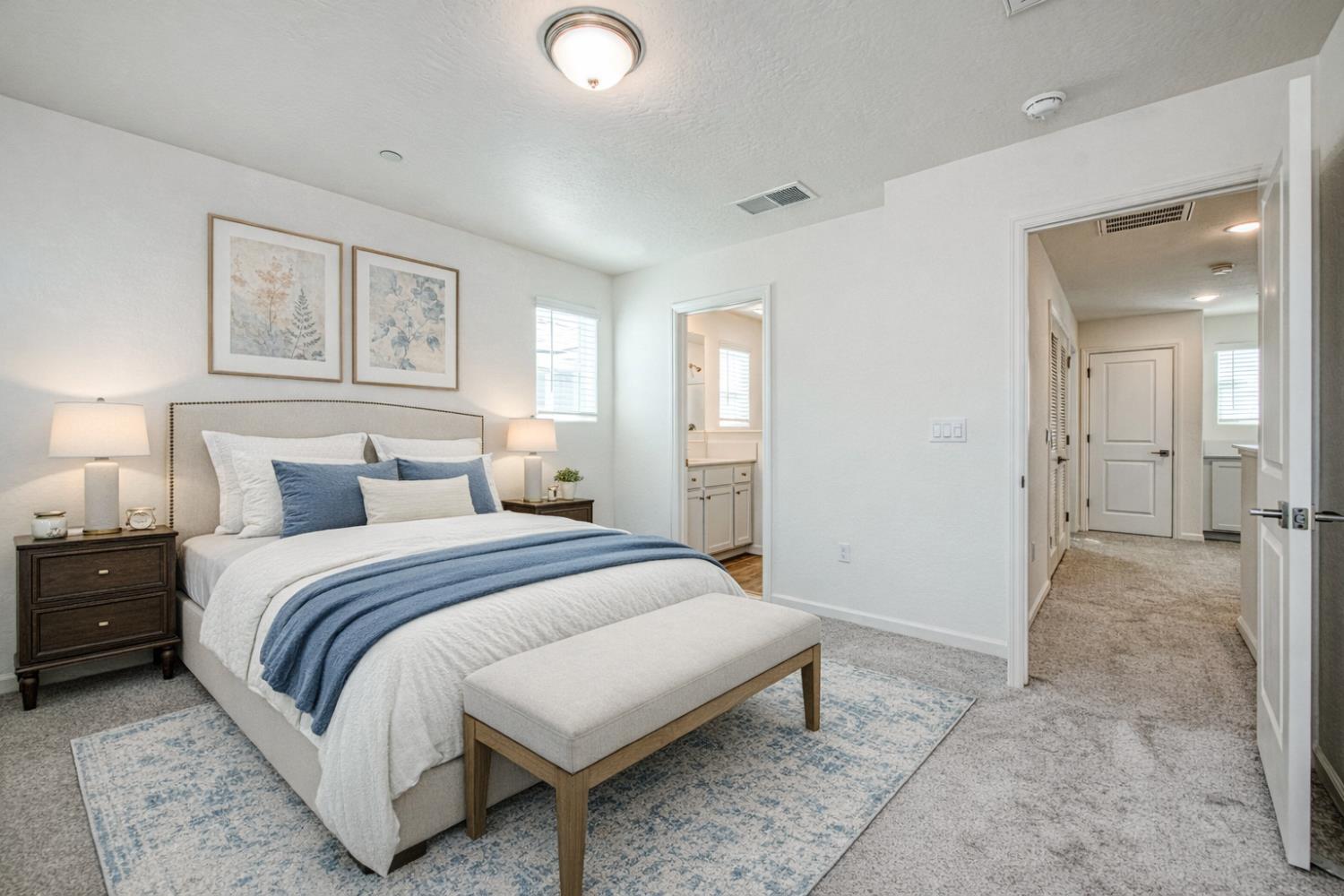 6559 E Crimson Dr, Fresno, CA 93727