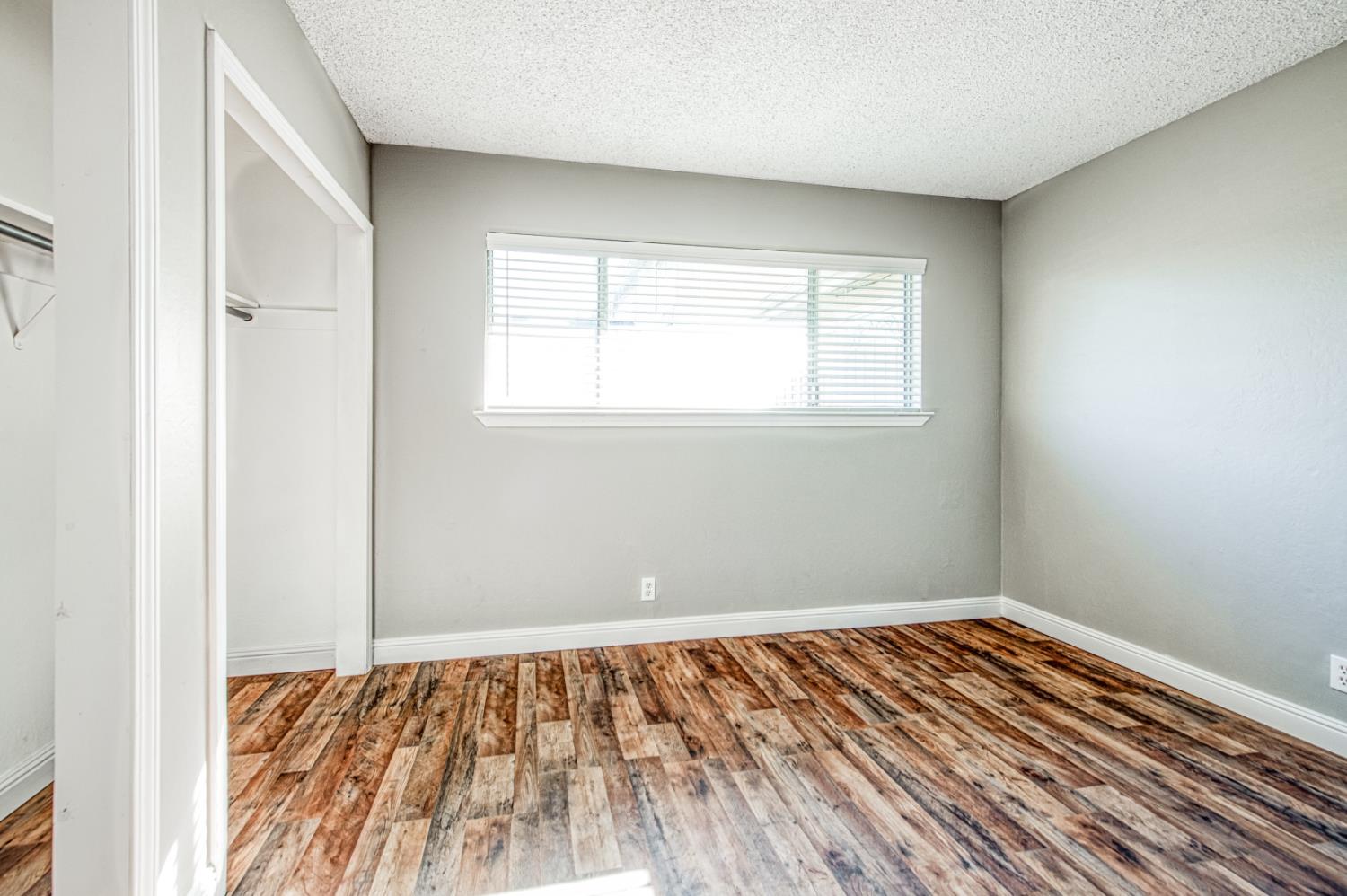 2819 W Fairmont #102, Fresno, CA 93705