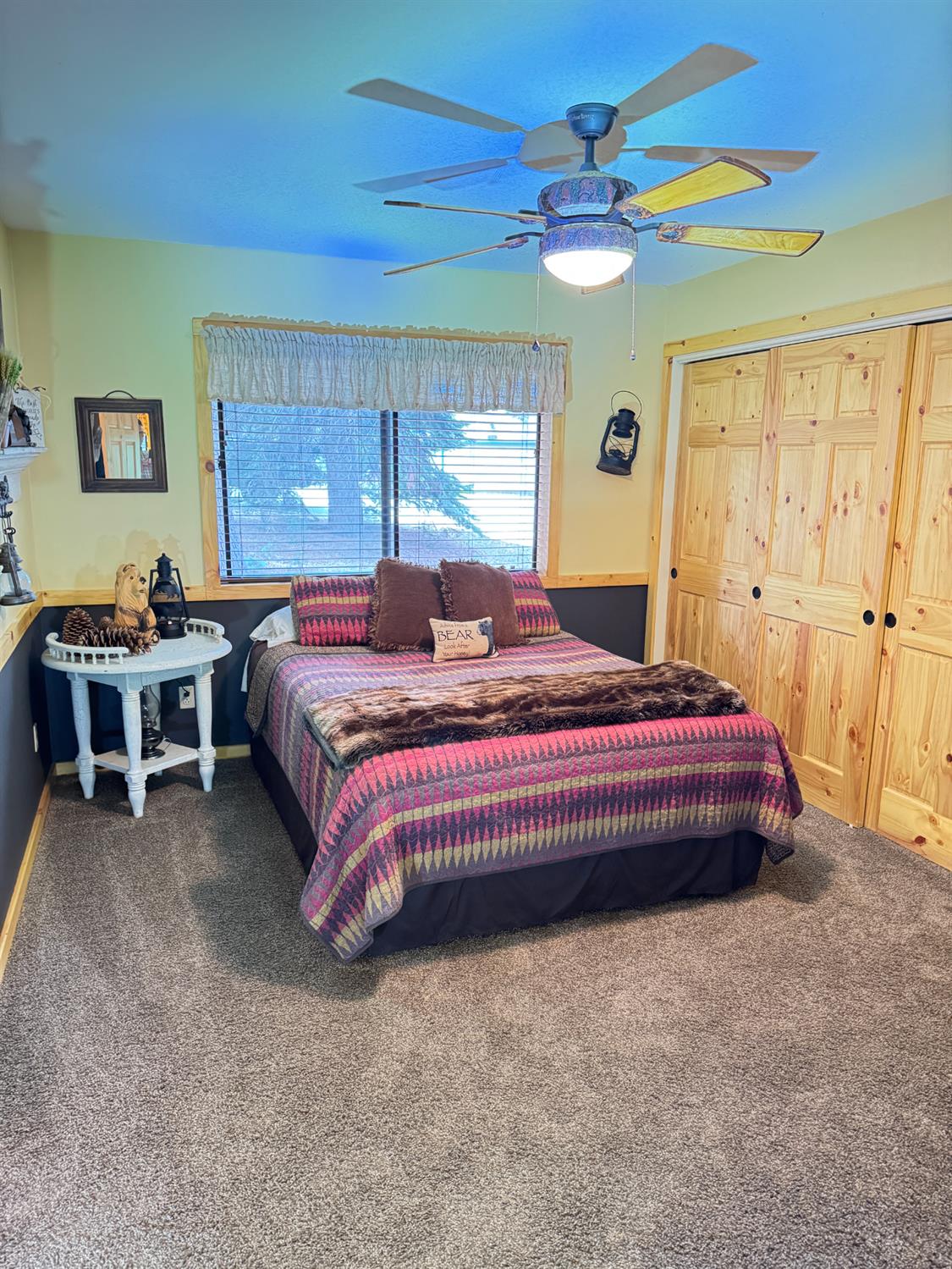 41031 Windwood Rd, Shaver Lake, CA 93664