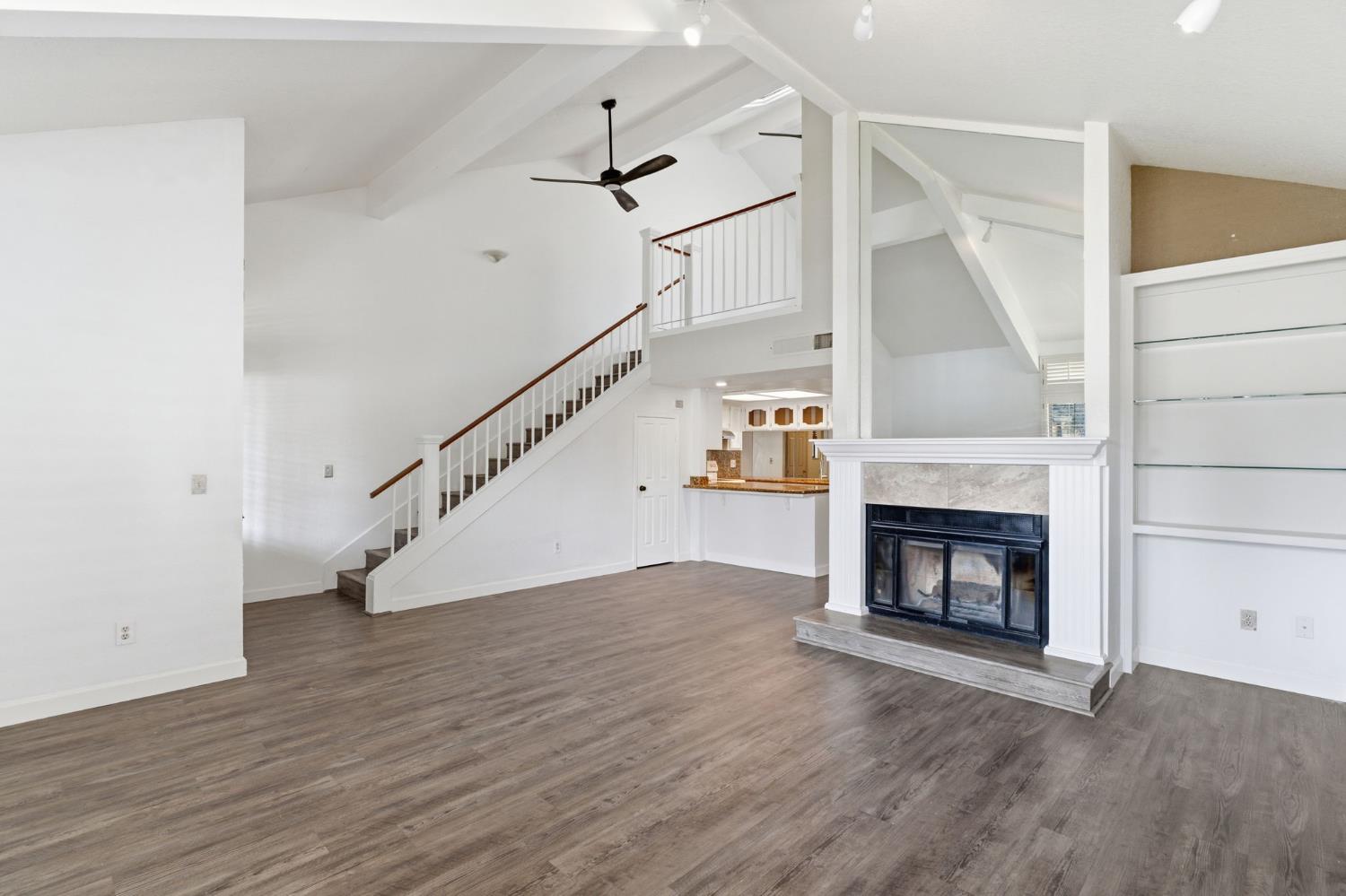 7091 N Teilman Ave #102, Fresno, CA 93711