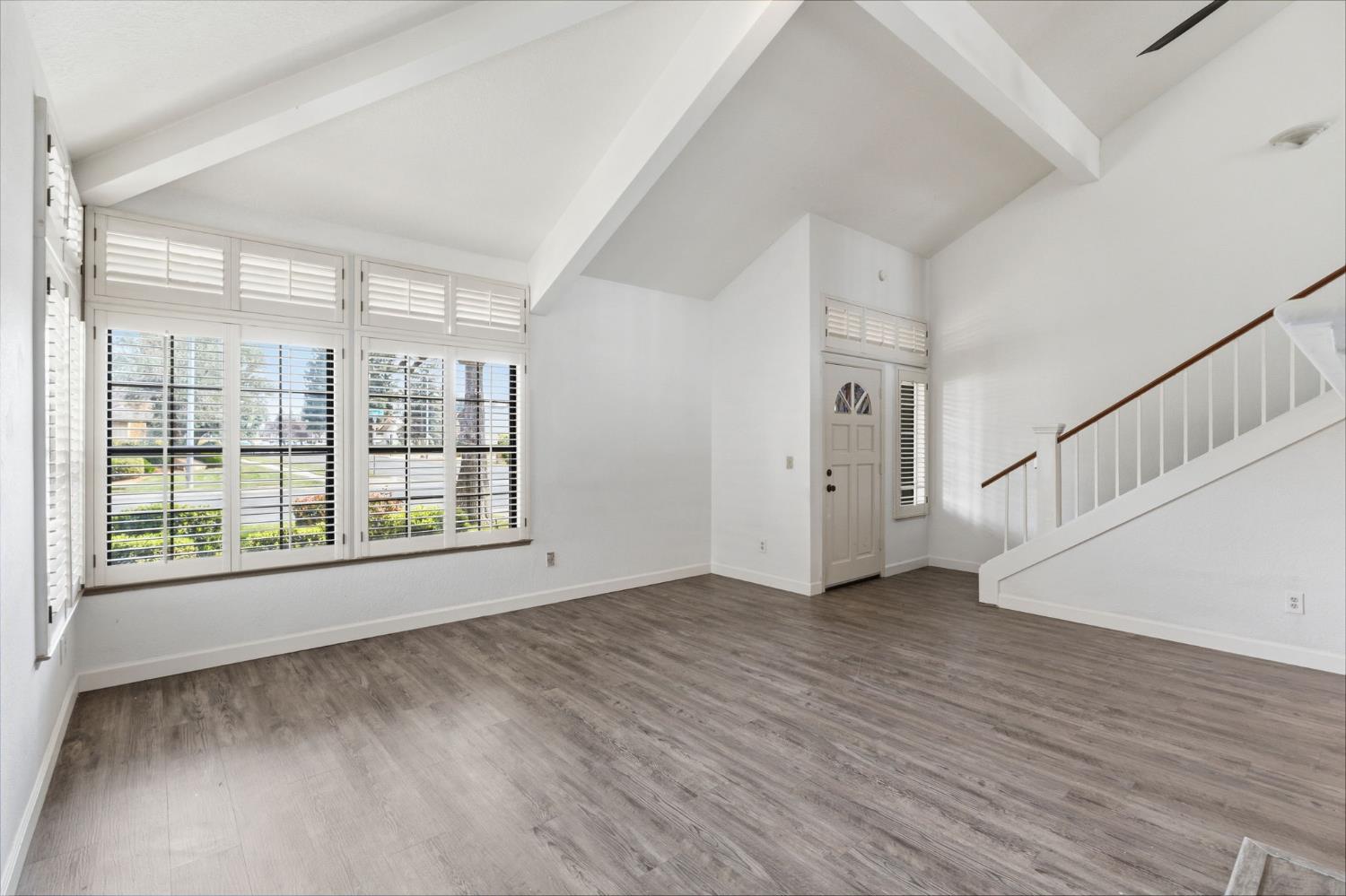 7091 N Teilman Ave #102, Fresno, CA 93711