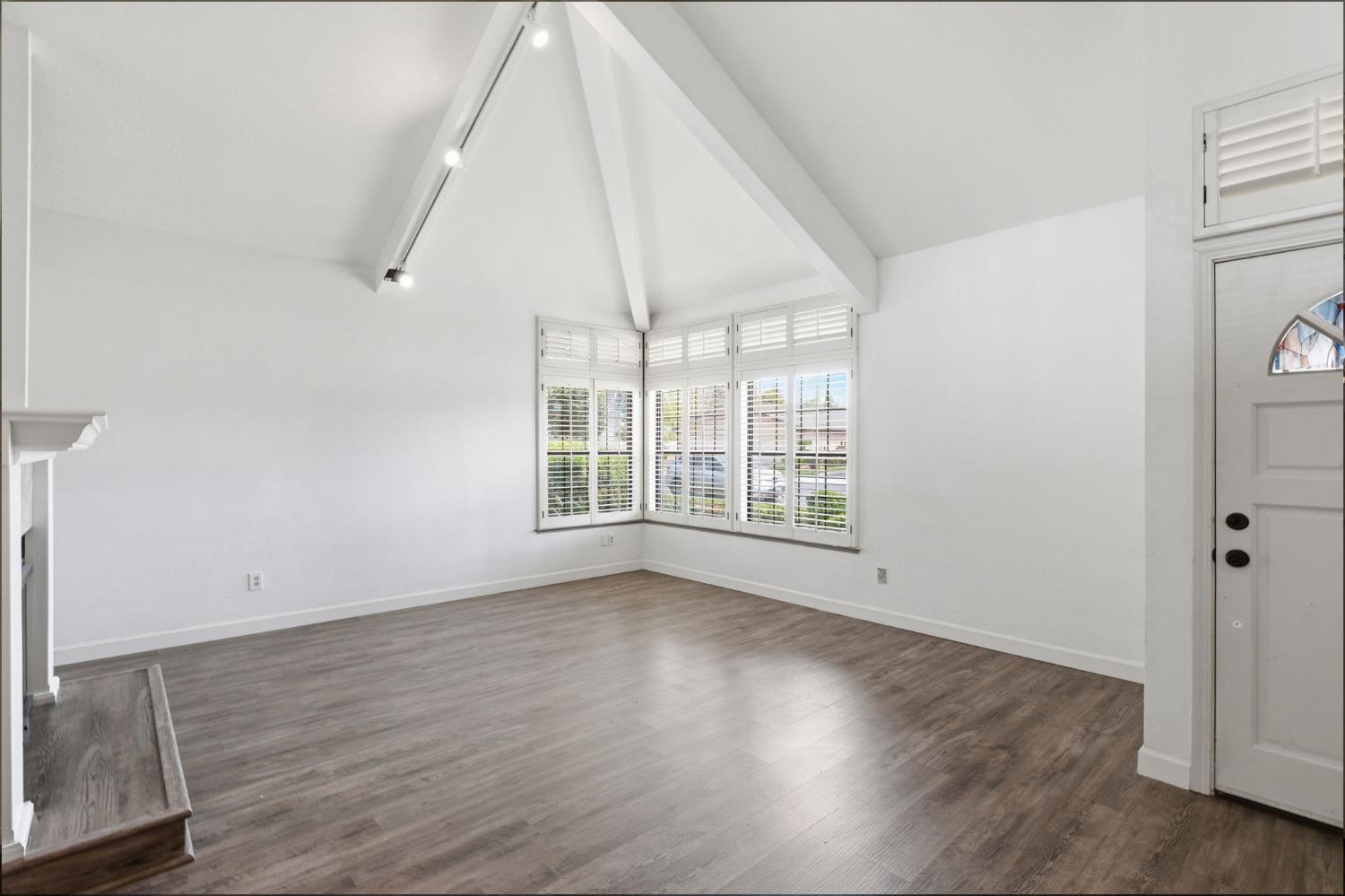 7091 N Teilman Ave #102, Fresno, CA 93711