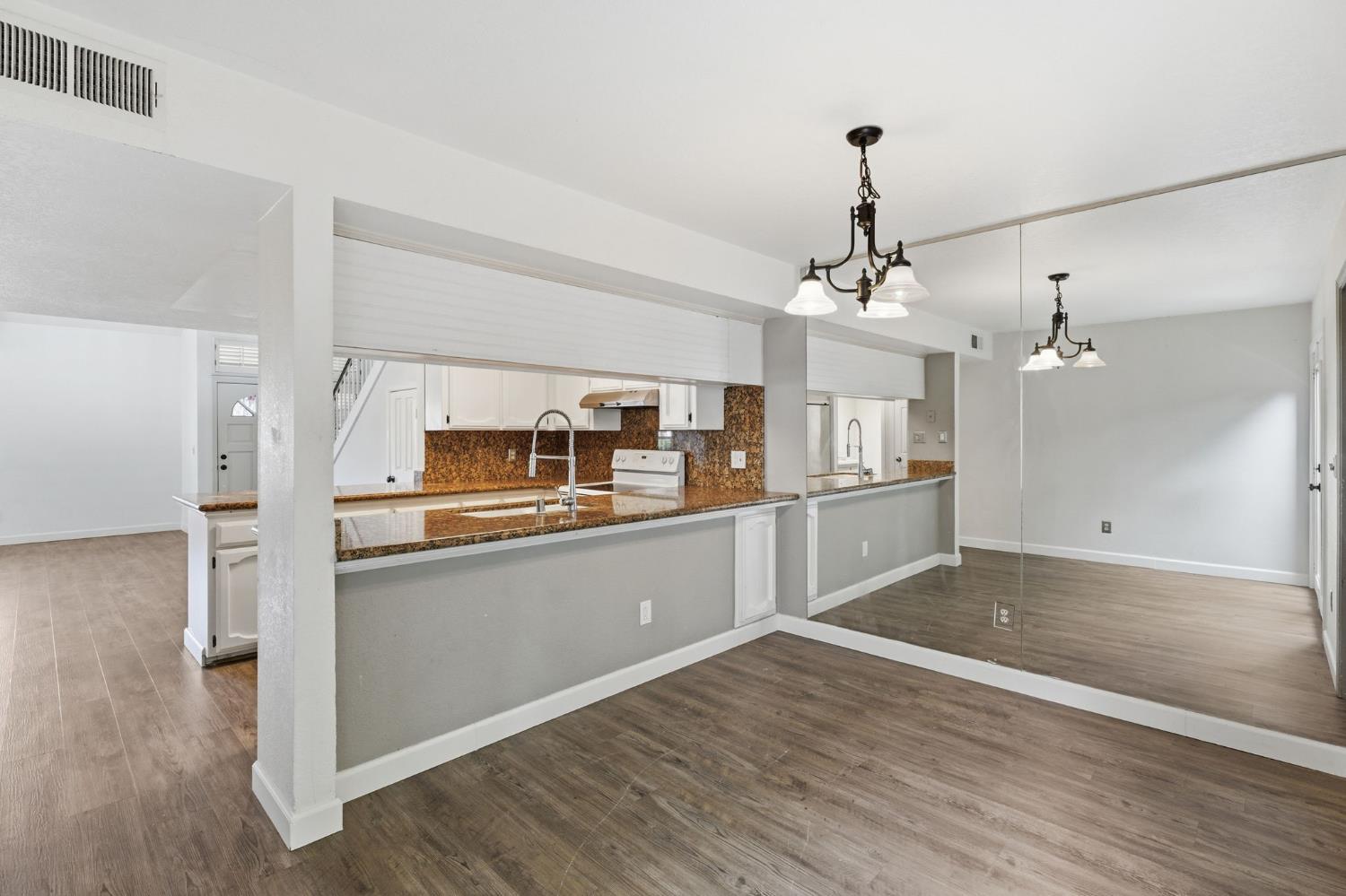 7091 N Teilman Ave #102, Fresno, CA 93711