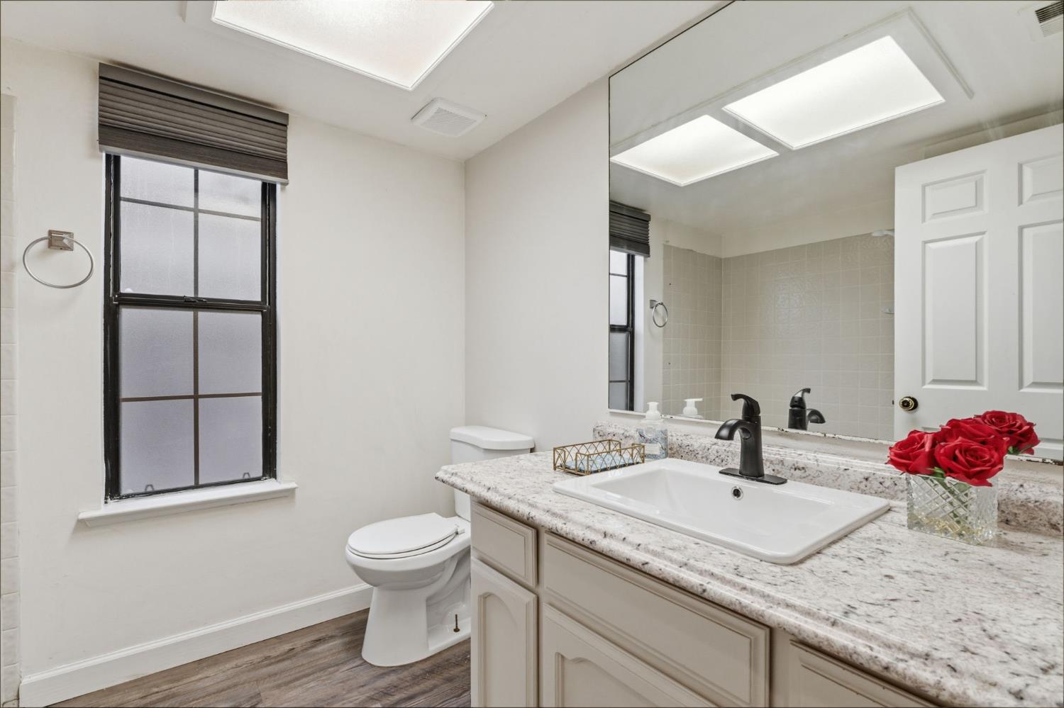 7091 N Teilman Ave #102, Fresno, CA 93711