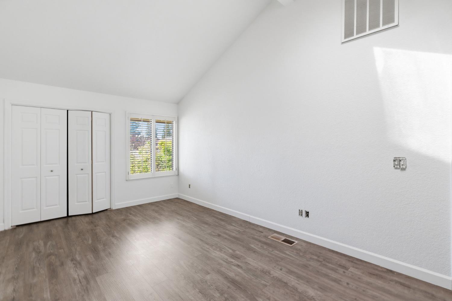 7091 N Teilman Ave #102, Fresno, CA 93711