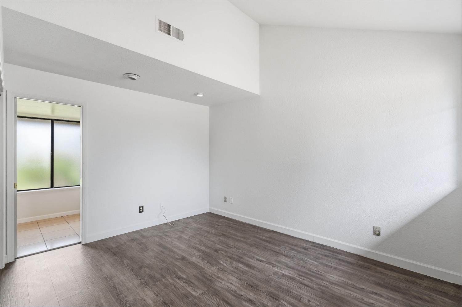 7091 N Teilman Ave #102, Fresno, CA 93711