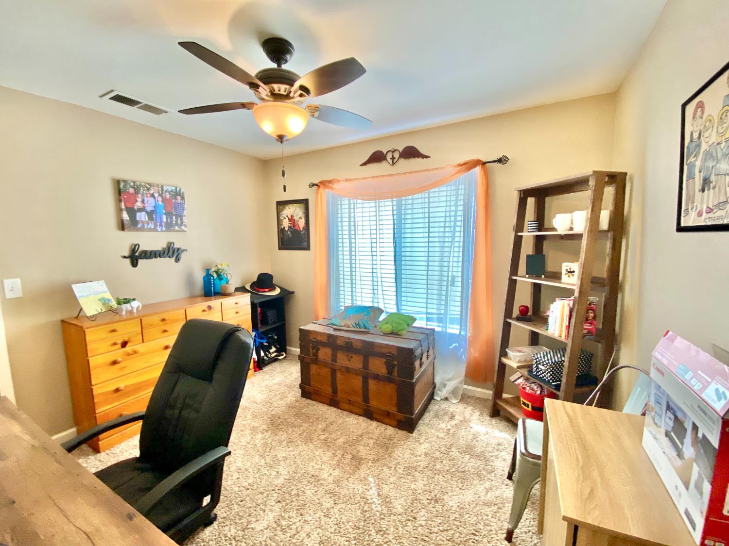 6651 N Delbert, Fresno, CA 93722